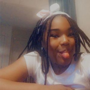 Meet your Posher, Promise